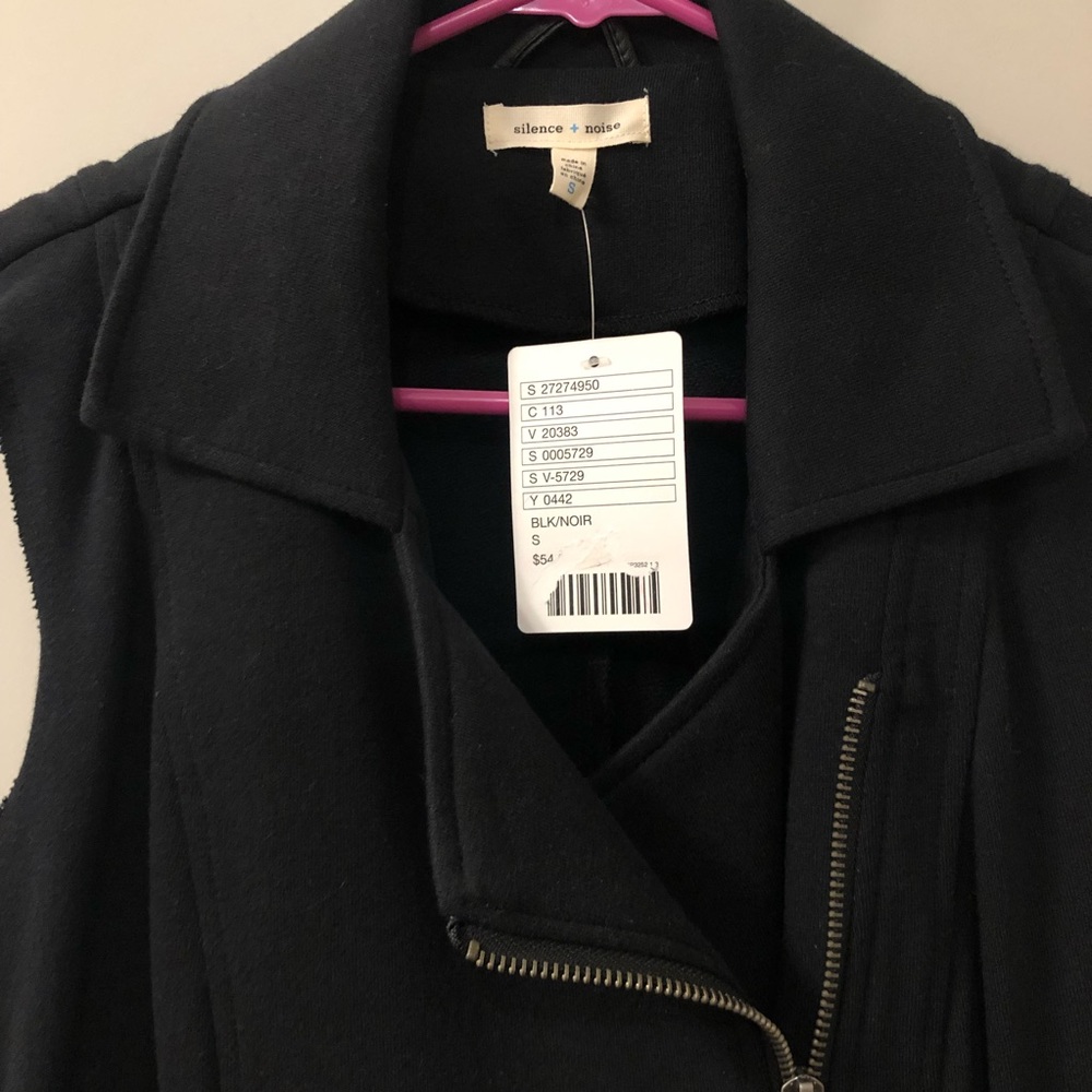 Urban Outfitters | Silence + noise | size s | black zip up vest - Picture 2 of 5